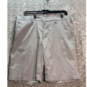 PGA Tour Men's Golf Shorts Size 34 Gray Patterned‎ Performance Athletic